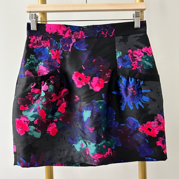 Tibi Dresses & Skirts - Tibi mini skirt